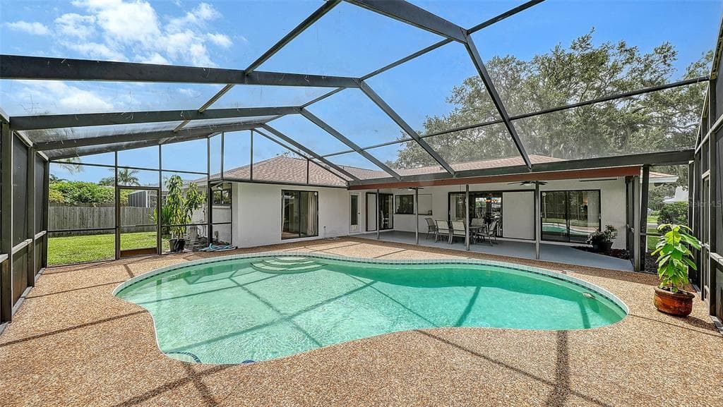 4736 CHARING CROSS ROAD, SARASOTA, FL 34241 — zdjęcie 3