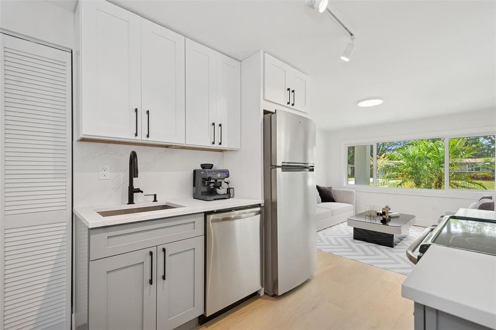 2655 BAY STREET # 2, SARASOTA, FL 34237 — zdjęcie 3
