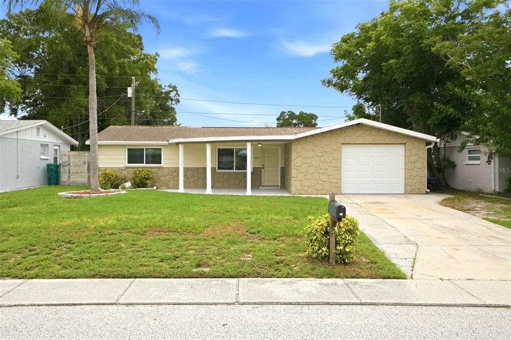 4247 GULFSHORE COURT, NEW PORT RICHEY, FL 34652 — zdjęcie 2
