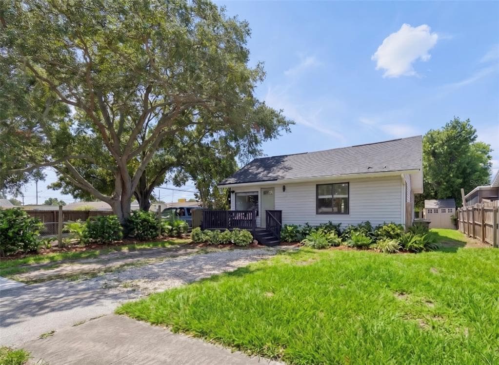 4924 45TH AVENUE N, ST PETERSBURG, FL 33709