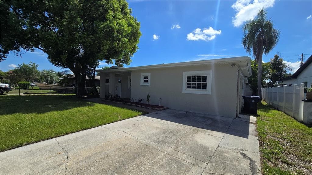 2709 ARC DRIVE, ORLANDO, FL 32826