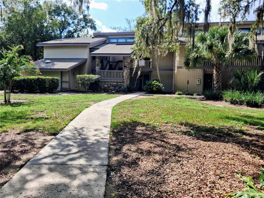 3341 CAMELOT DRIVE # 3341, HAINES CITY, FL 33844