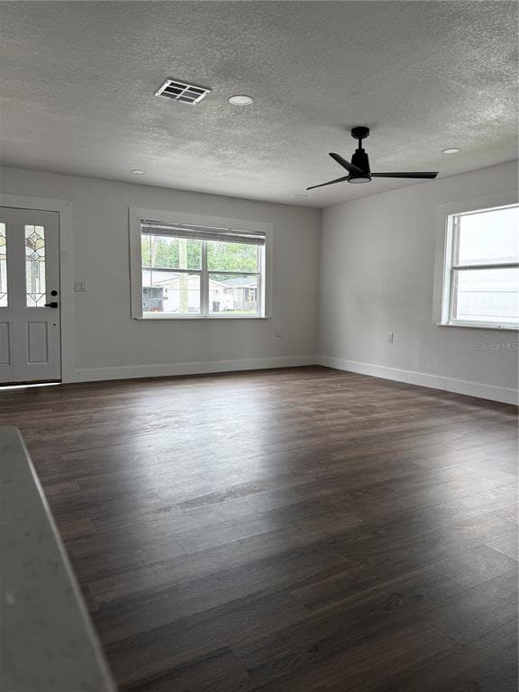 1819 SHORE ACRES BOULEVARD NE, ST PETERSBURG, FL 33703 — zdjęcie 4