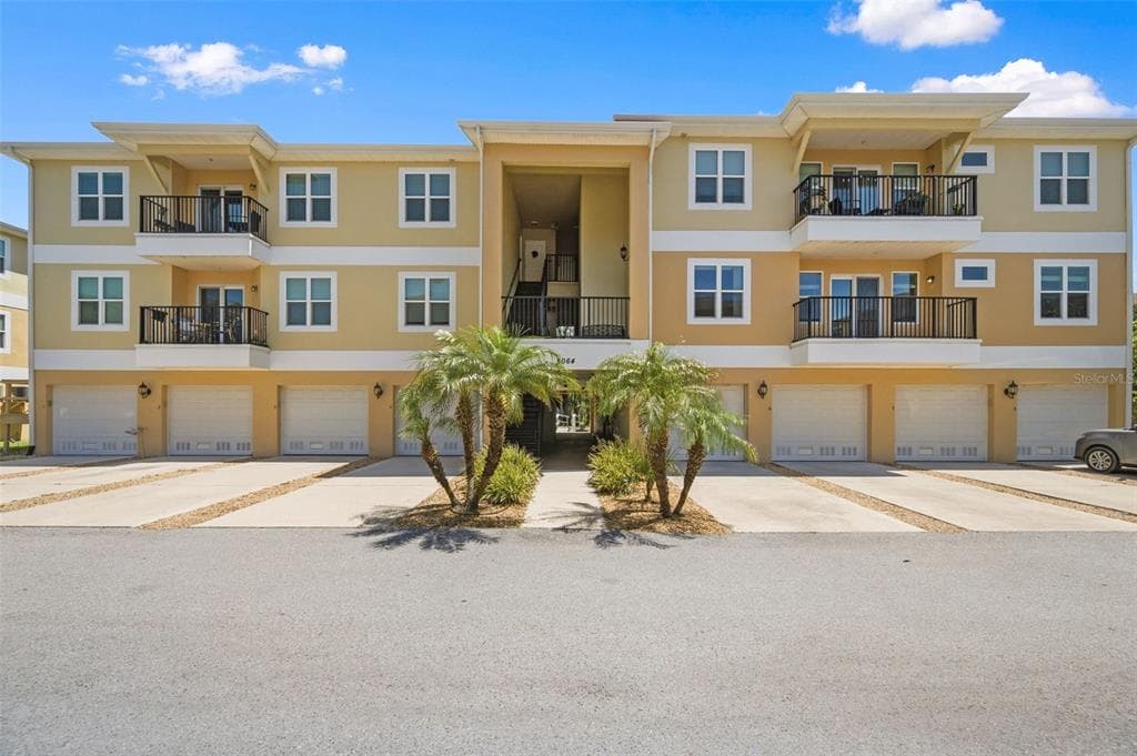 5064 ROYAL PALMS WAY # 204, NEW PORT RICHEY, FL 34652 — zdjęcie 2