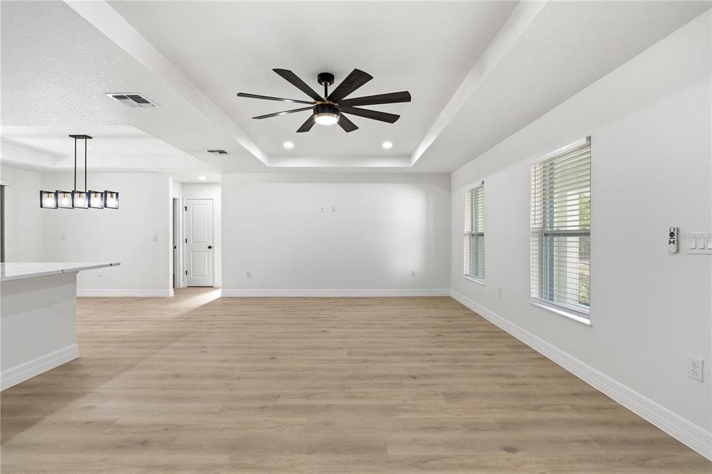 13025 KILDEER ROAD, WEEKI WACHEE, FL 34614 — zdjęcie 4