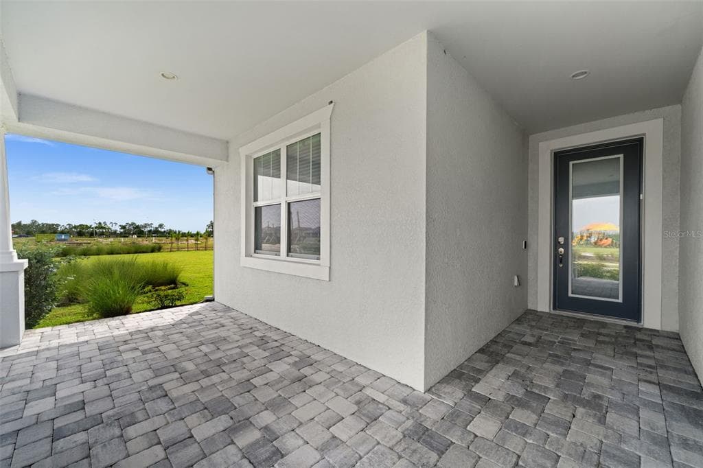 15880 ELINA SKY DRIVE, PUNTA GORDA, FL 33982 — zdjęcie 2