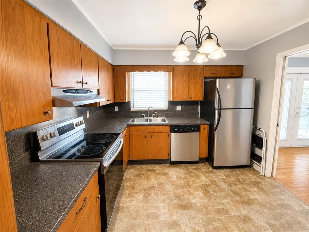 409 MONTGOMERY AVENUE, LAKELAND, FL 33801 — zdjęcie 4