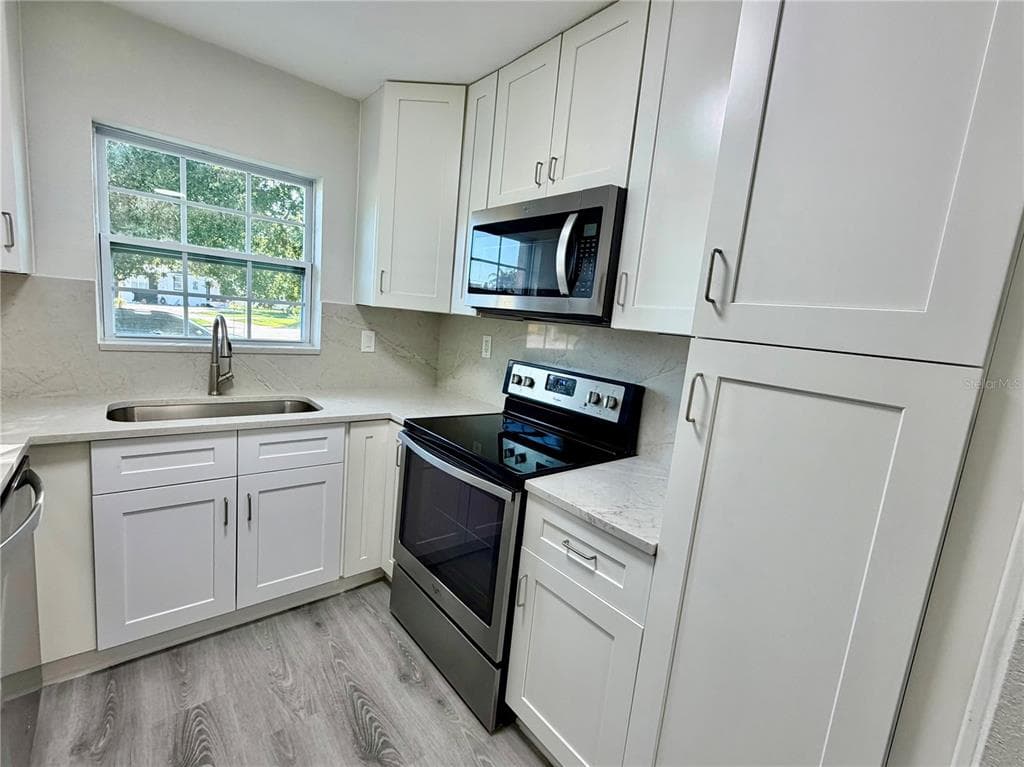 706 ROMANO AVENUE, ORLANDO, FL 32807 — zdjęcie 4