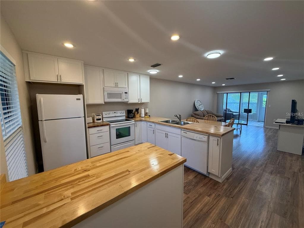 2130 BANCROFT PLACE # B, PALM HARBOR, FL 34683 — zdjęcie 5