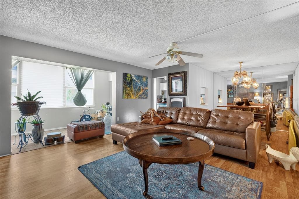 6960 20TH AVENUE N # 105, ST PETERSBURG, FL 33710 — zdjęcie 3