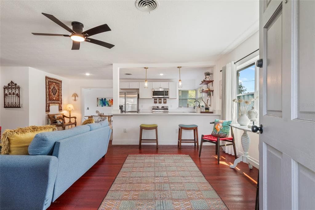 2237 WASHINGTON ROAD, MOUNT DORA, FL 32757 — zdjęcie 4