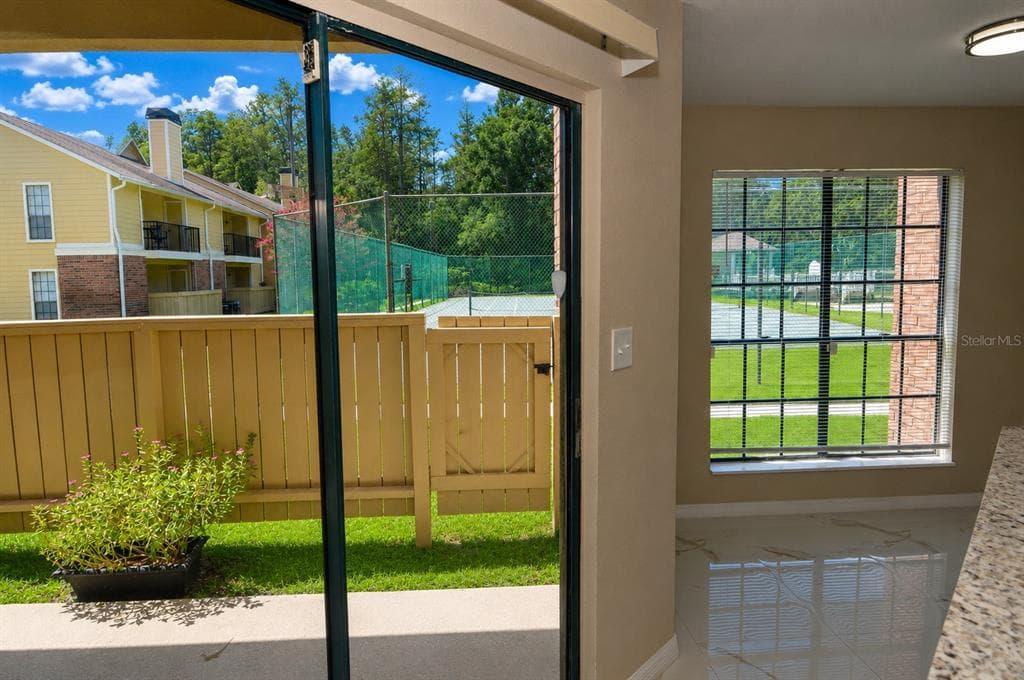 8764 MALLARD RESERVE DRIVE # 101, TAMPA, FL 33614 — zdjęcie 5
