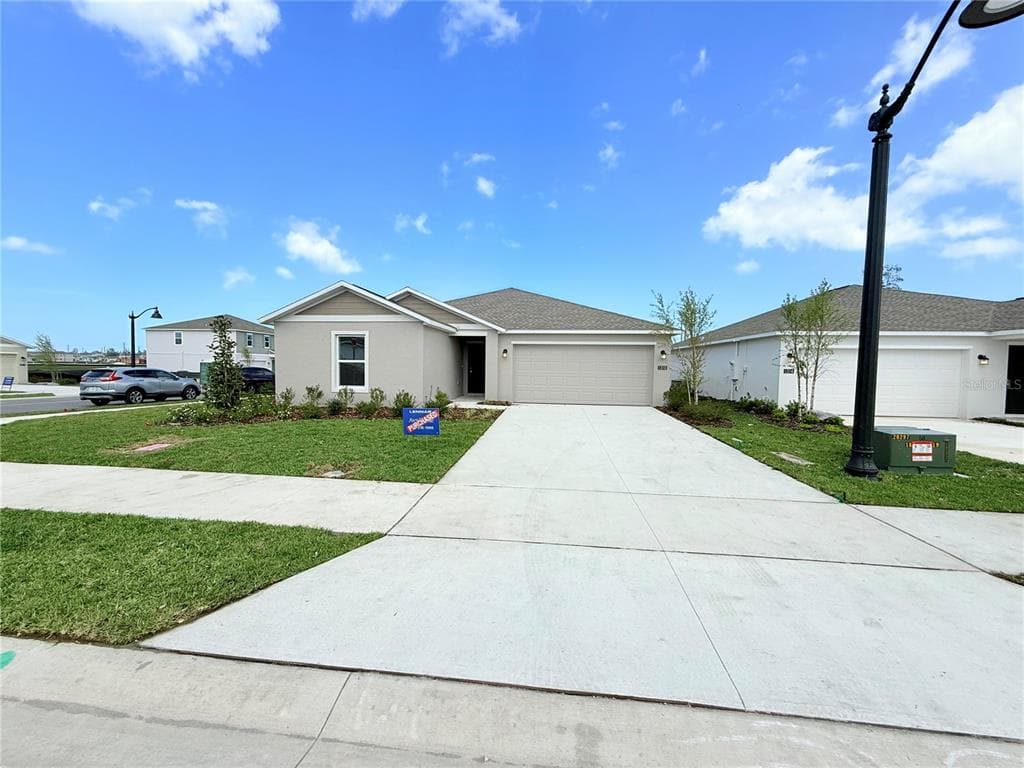1310 BELLE ISLE LANE, DAYTONA BEACH, FL 32124