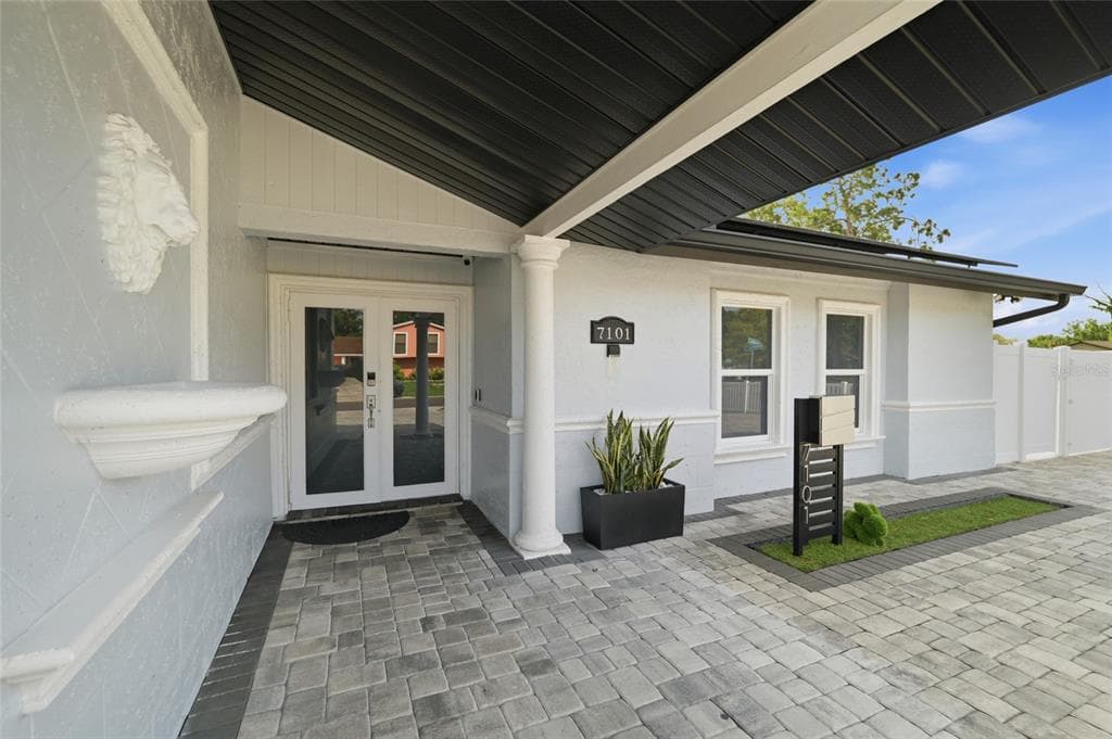 7101 SHENANDOAH COURT, TAMPA, FL 33615 — zdjęcie 5