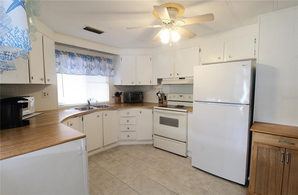 607 CERVINA DRIVE, VENICE, FL 34285 — zdjęcie 4