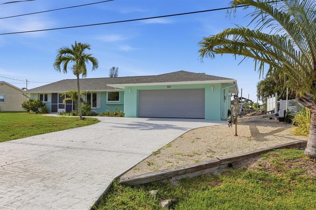 1925 OREGON TRAIL, ENGLEWOOD, FL 34224