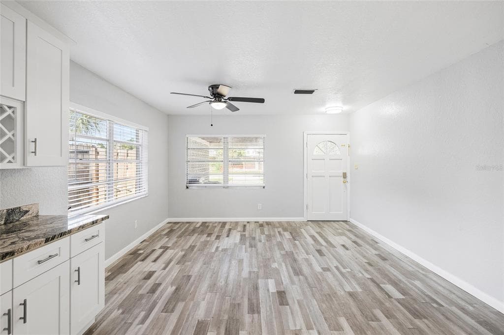 206 N GUNLOCK AVENUE, TAMPA, FL 33609 — zdjęcie 4