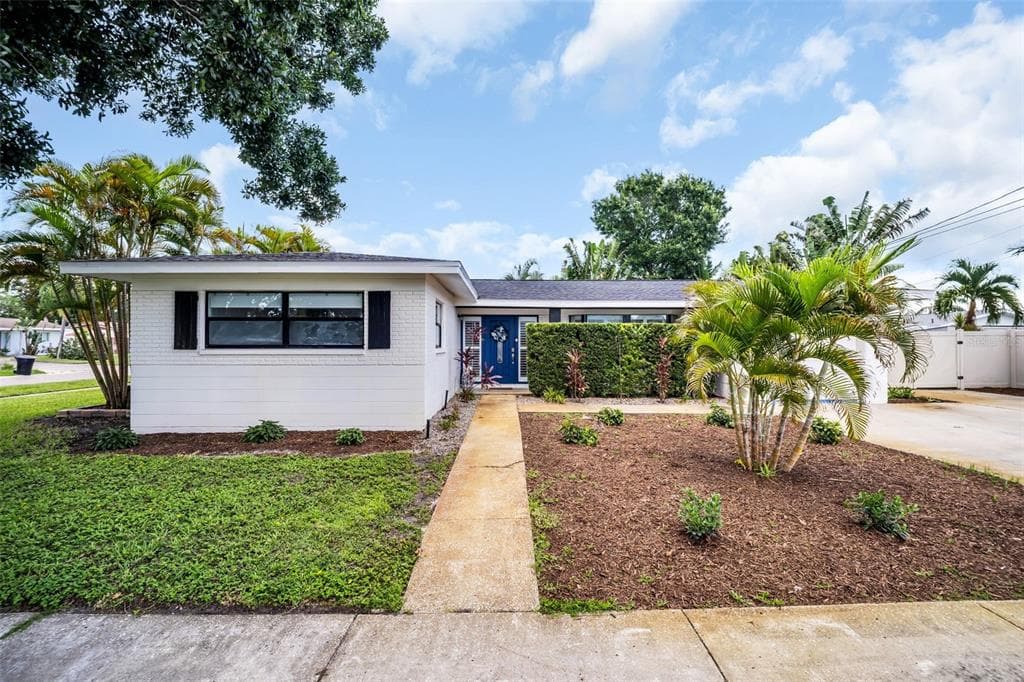 3361 59TH STREET N, ST PETERSBURG, FL 33710 — zdjęcie 4