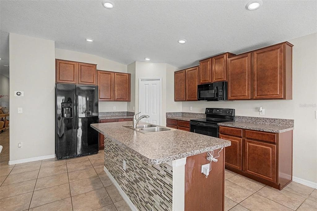 9625 SAGE CREEK DRIVE, RUSKIN, FL 33573 — zdjęcie 5