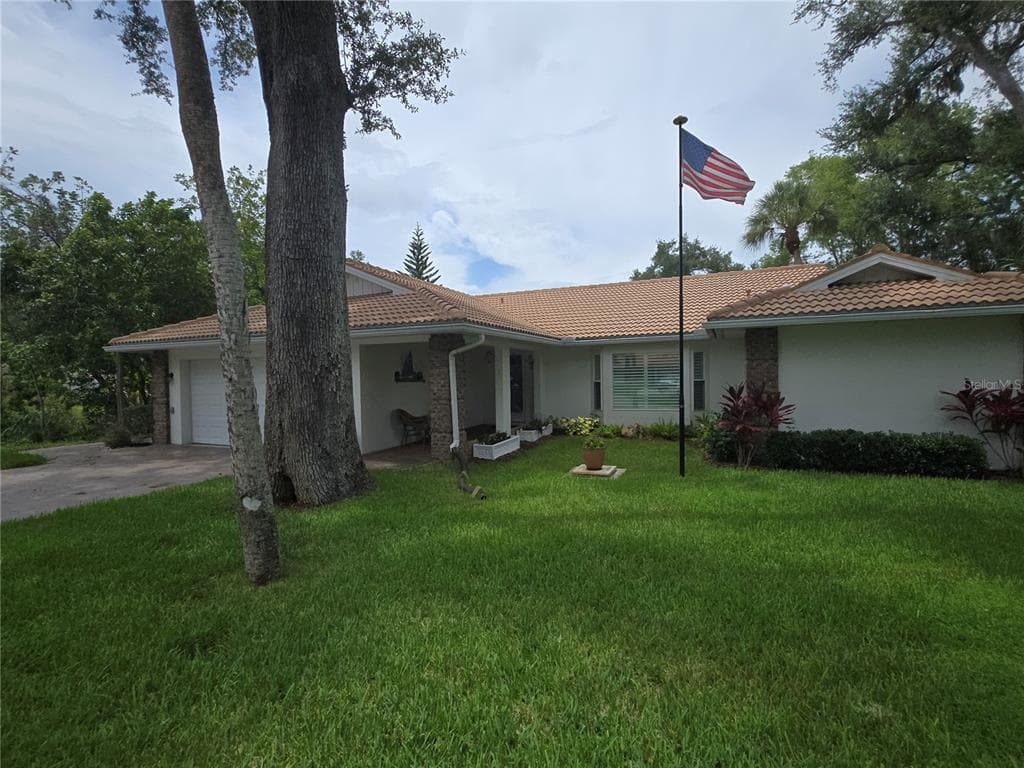 3601 GARDEN LAKES CLENET, BRADENTON, FL 34203