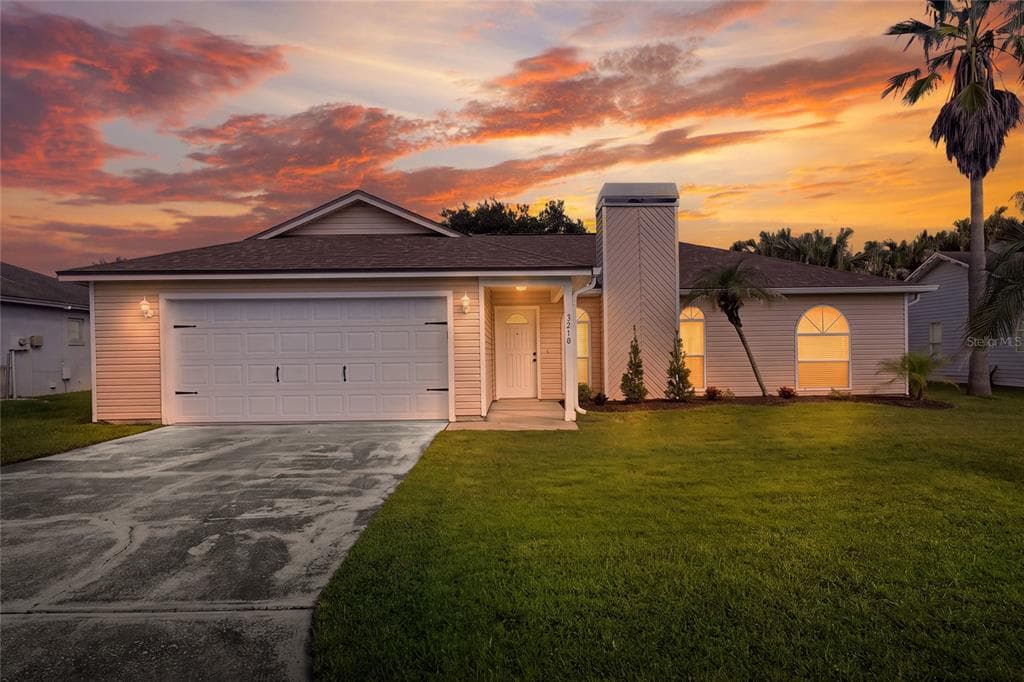 3210 THOROUGHBRED LOOP, LAKELAND, FL 33811
