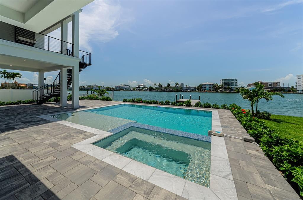 43 DOLPHIN DRIVE, TREASURE ISLAND, FL 33706 — zdjęcie 2