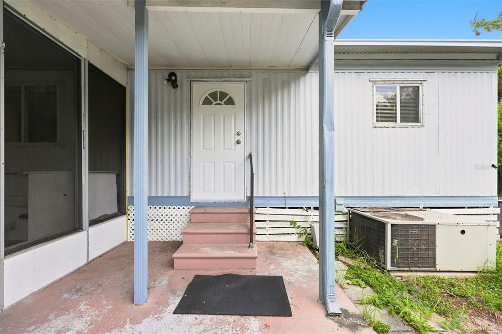 7213 COMMONS BOULEVARD, PORT RICHEY, FL 34668 — zdjęcie 3