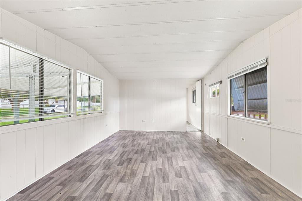 7213 COMMONS BOULEVARD, PORT RICHEY, FL 34668 — zdjęcie 4