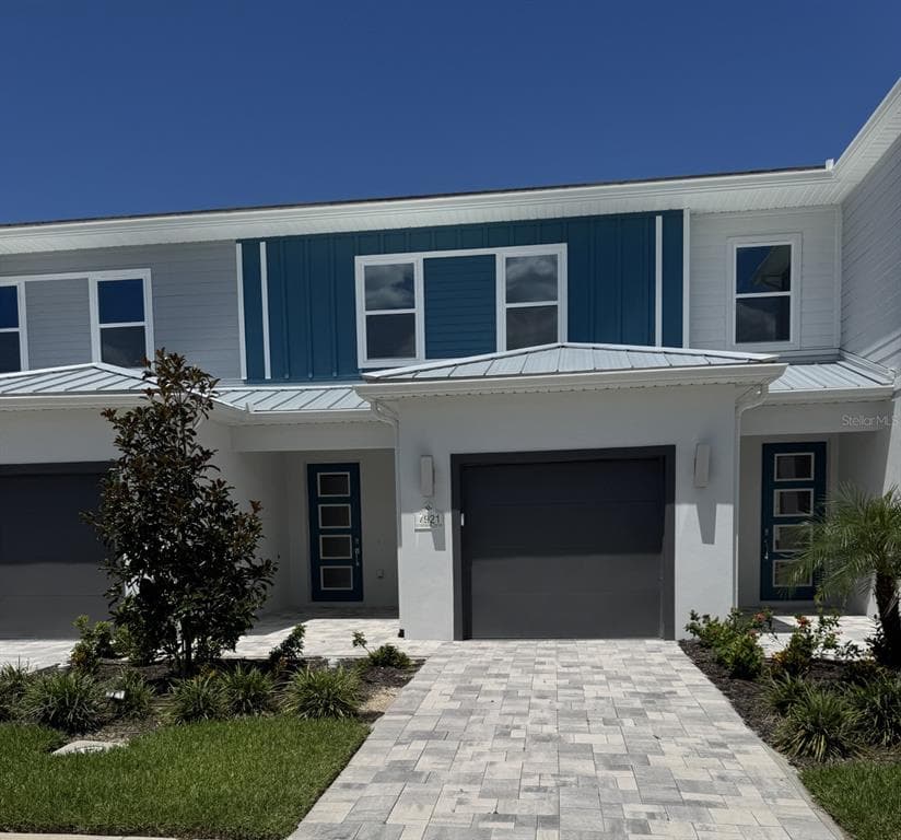 7921 SPECTRUM DRIVE, KISSIMMEE, FL 34747