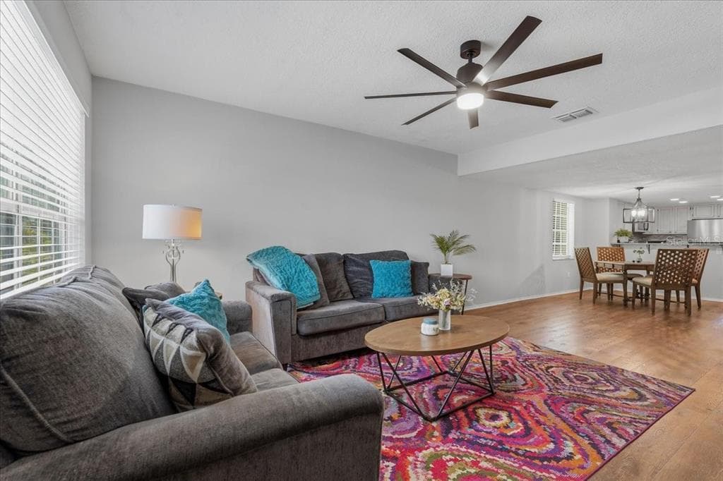 2120 FLETCHERS POINT CIRCLE, TAMPA, FL 33613 — zdjęcie 2