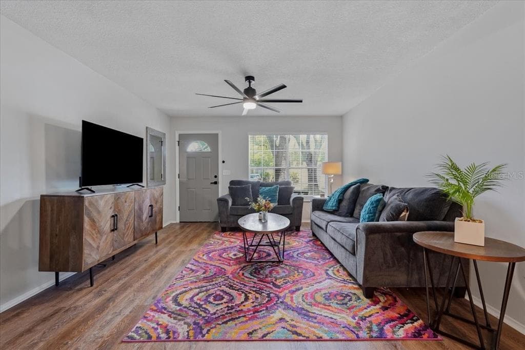 2120 FLETCHERS POINT CIRCLE, TAMPA, FL 33613 — zdjęcie 4