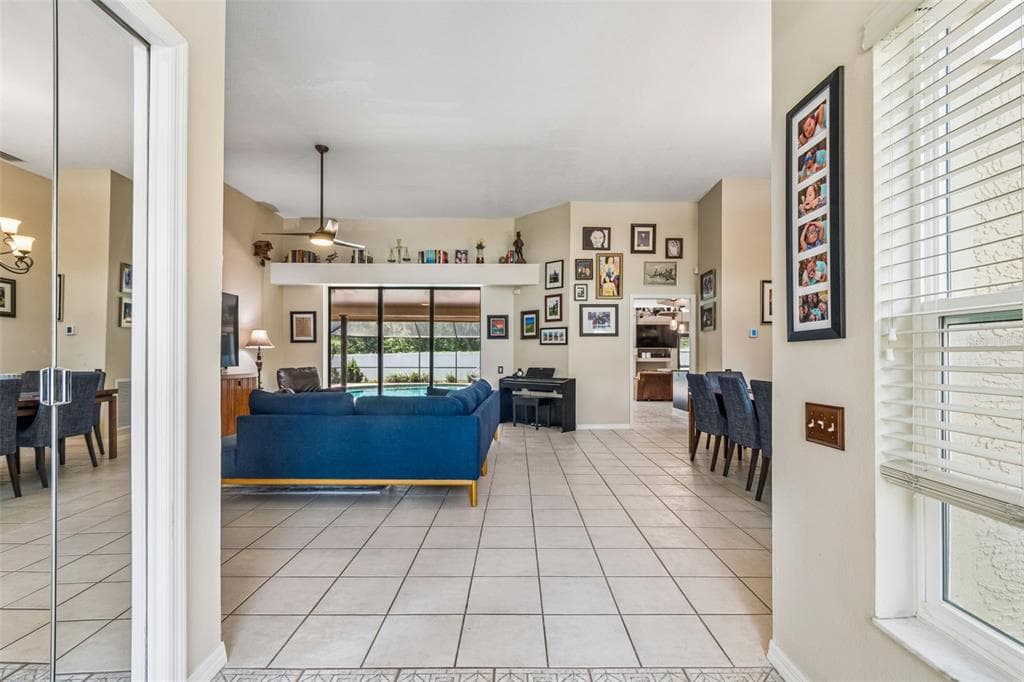 2937 HILLCREEK CIRCLE S, CLEARWATER, FL 33759 — zdjęcie 2
