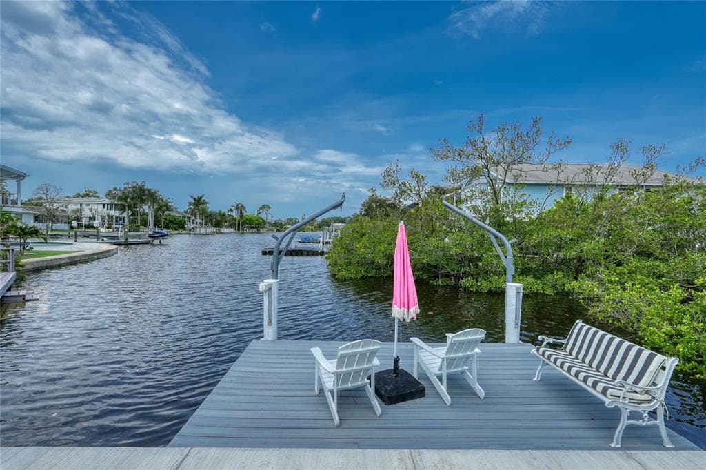 223 PINECREST DRIVE, PALM HARBOR, FL 34683 — zdjęcie 2
