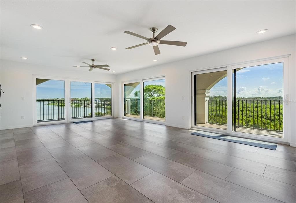 243 MARINER DRIVE # 243, TARPON SPRINGS, FL 34689 — zdjęcie 3