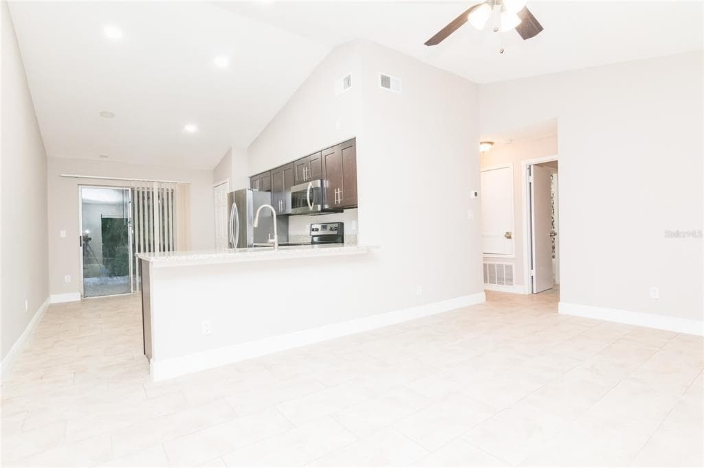 1848 BONNEVILLE DRIVE, ORLANDO, FL 32826 — zdjęcie 3