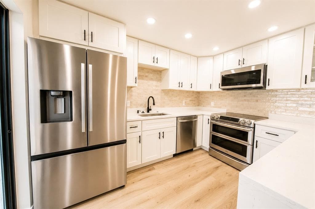 4030 SHANNON BROWN DRIVE, ORLANDO, FL 32808 — zdjęcie 4