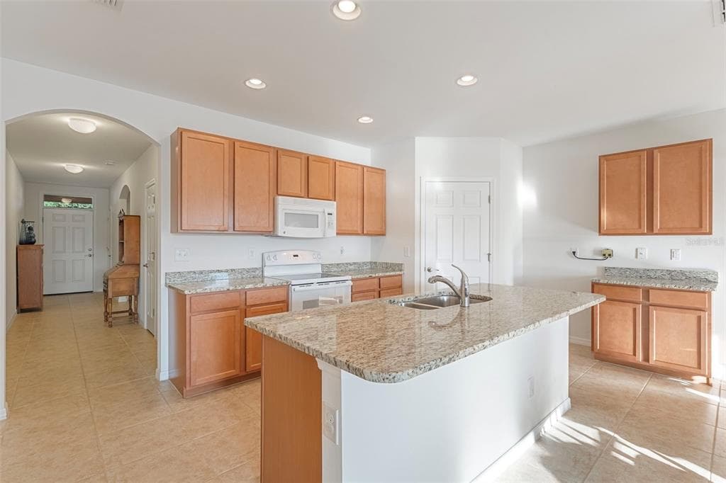 2897 APPLE BLOSSOM DRIVE, ALVA, FL 33920 — zdjęcie 3