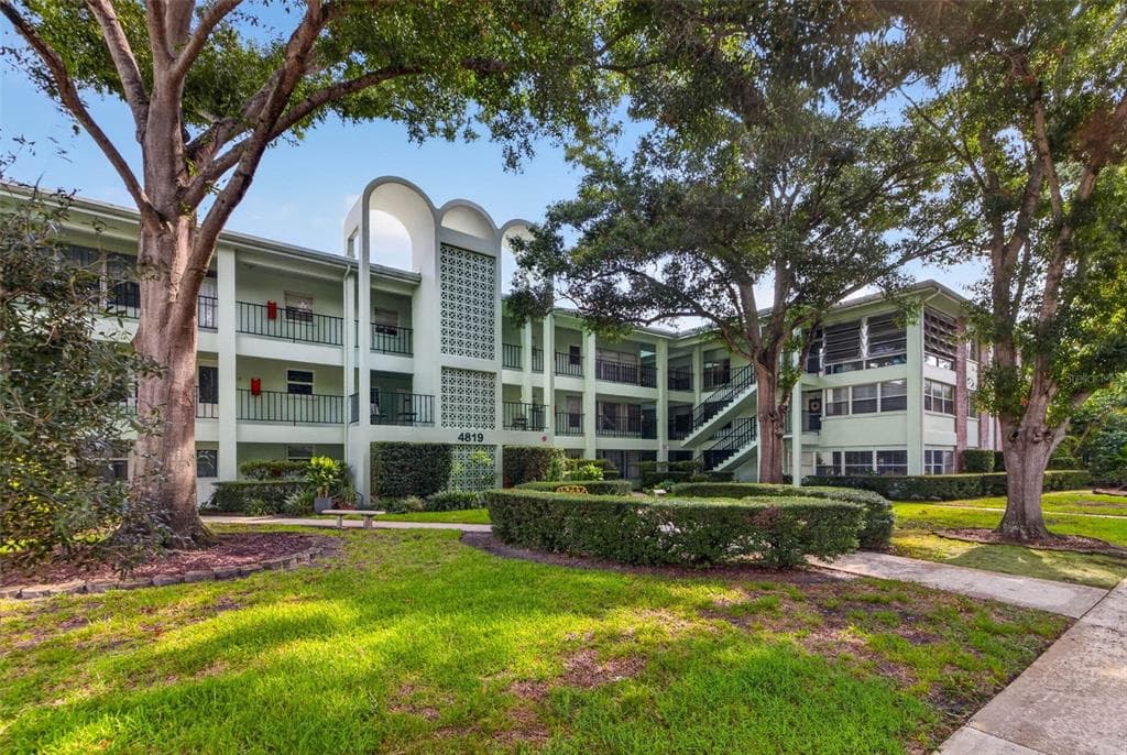 4819 8TH AVENUE N # 201, ST PETERSBURG, FL 33713 — zdjęcie 3