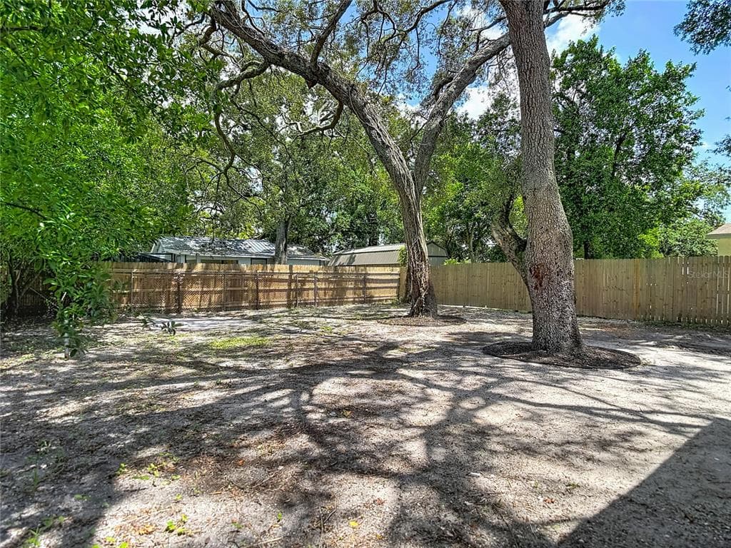 10009 N FLORENCE AVENUE, TAMPA, FL 33612 — zdjęcie 2