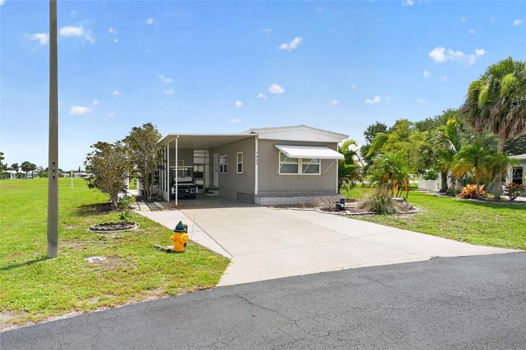 7424 WIDNESS LANE, PORT CHARLOTTE, FL 33981 — zdjęcie 2