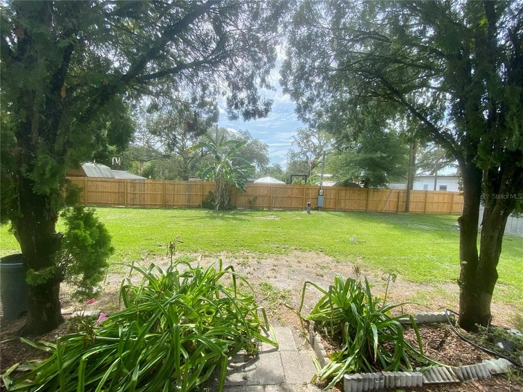 38313 TUCKER ROAD # 3, ZEPHYRHILLS, FL 33542 — zdjęcie 3