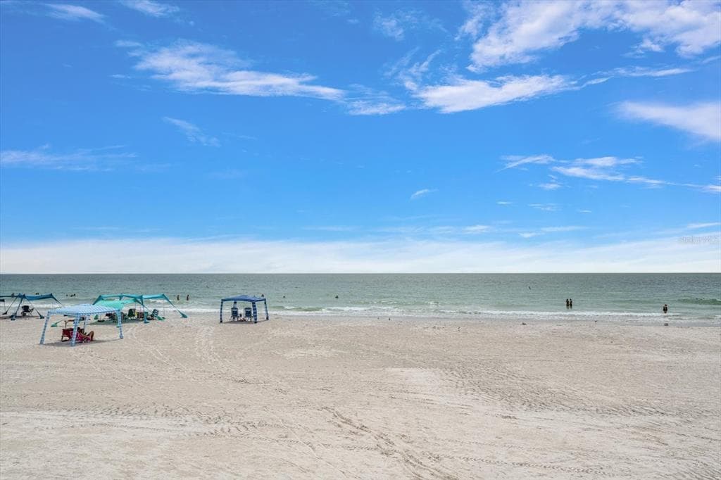 2308 BEACH TRAIL, INDIAN ROCKS BEACH, FL 33785 — zdjęcie 2