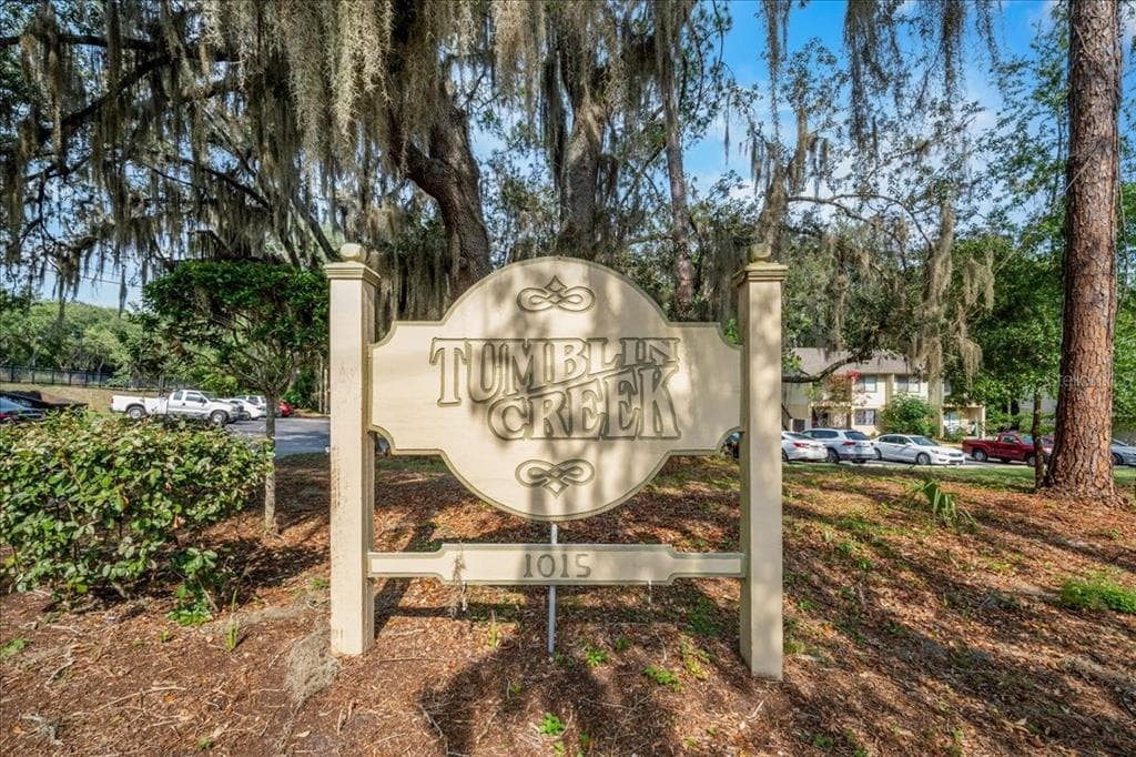 1015 SW 9TH STREET # D1, GAINESVILLE, FL 32601 — zdjęcie 3
