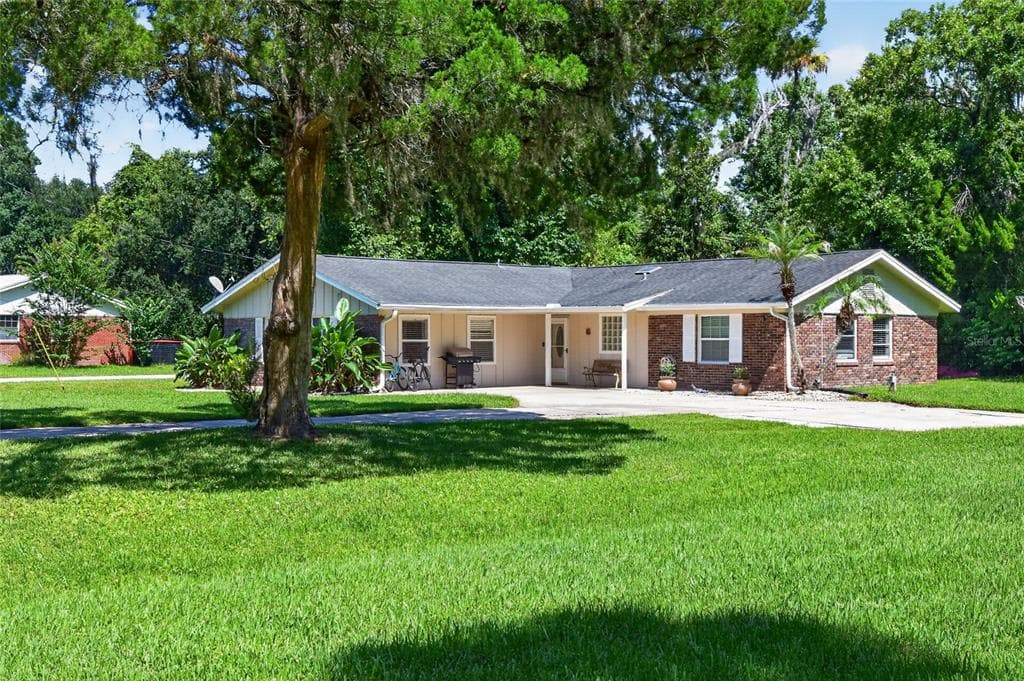 2420 HAZEL BISHOP DRIVE, NEW SMYRNA BEACH, FL 32168