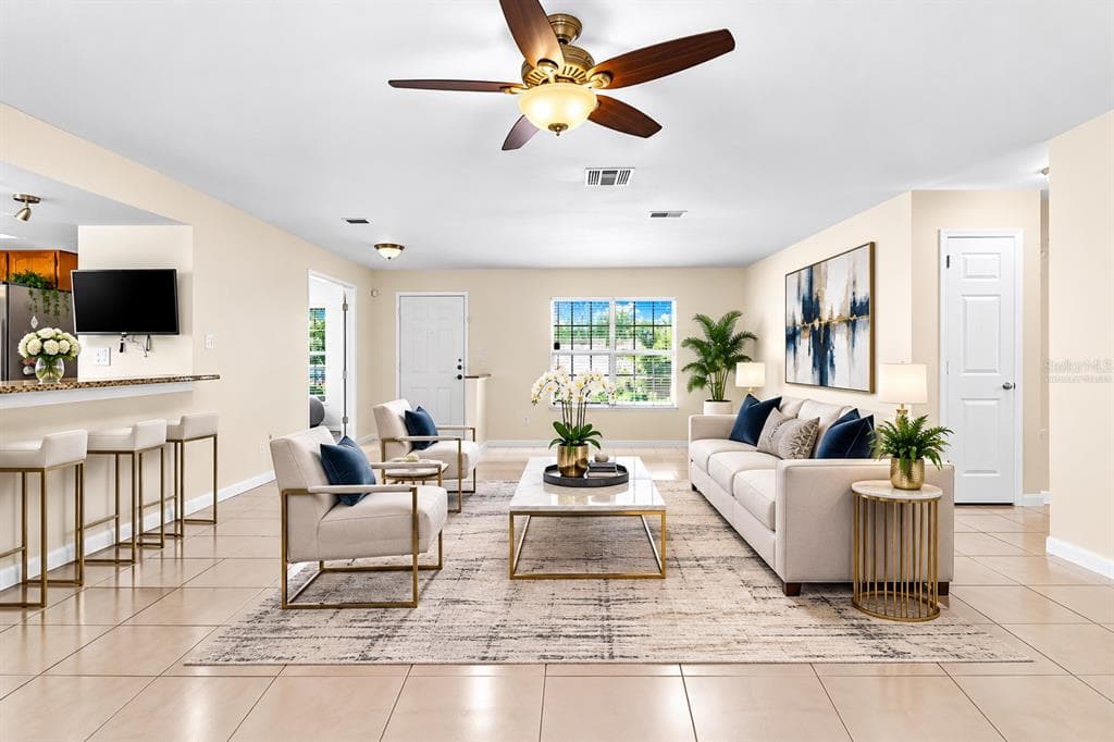 8904 W FLORA STREET, TAMPA, FL 33615 — zdjęcie 2