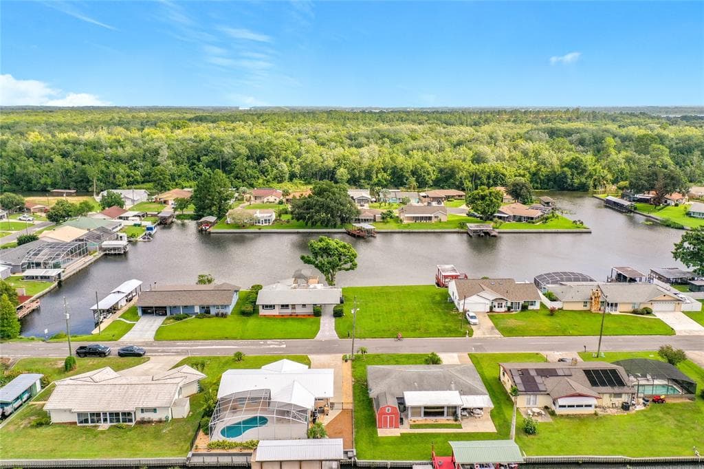 13225 COUNTRY CLUB DRIVE, TAVARES, FL 32778 — zdjęcie 4