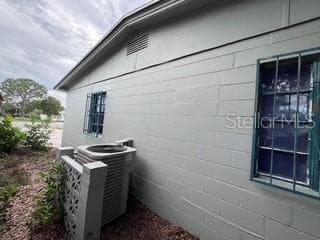 4219 5TH AVENUE N, ST PETERSBURG, FL 33713 — zdjęcie 2