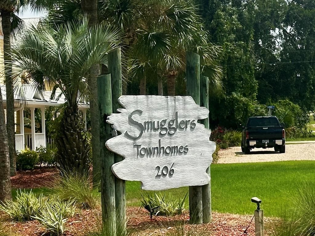 206 SE TENTH STREET # 9, STEINHATCHEE, FL 32359