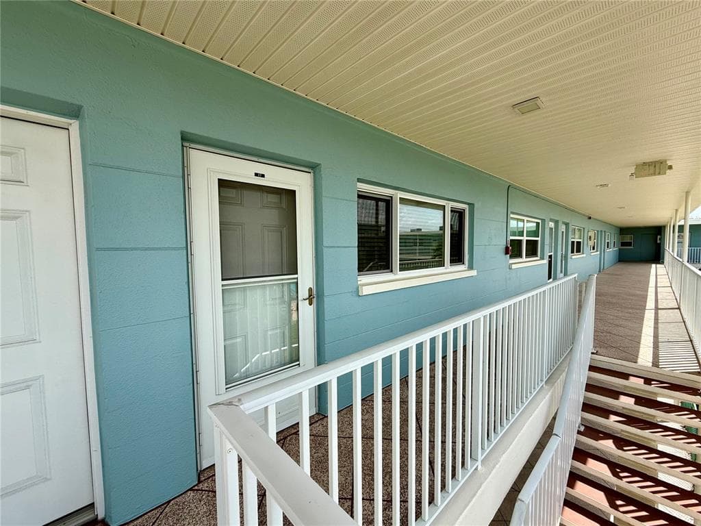 6111 E 2ND STREET E # #17, ST PETE BEACH, FL 33706 — zdjęcie 5