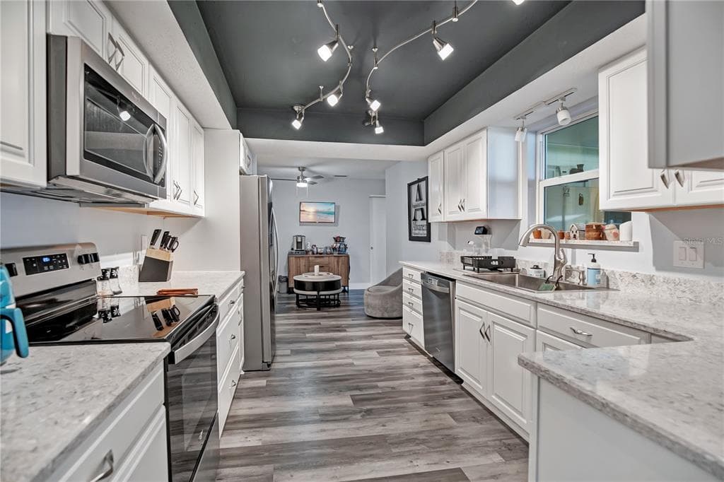 944 BENTWOOD LANE, PORT ORANGE, FL 32127 — zdjęcie 4